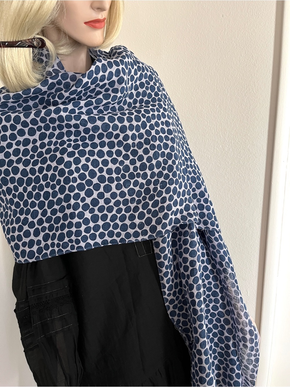 Gudrun Sjoden 100% Linen Scarf Wrap Shawl Generous Size